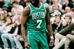 aiyouxi sports-里程碑夜！奥兰多魔术强势反弹，NBA常规赛加时末段刷纪录，引发热议，团队化学反应显著的简单介绍-aiyouxi sports