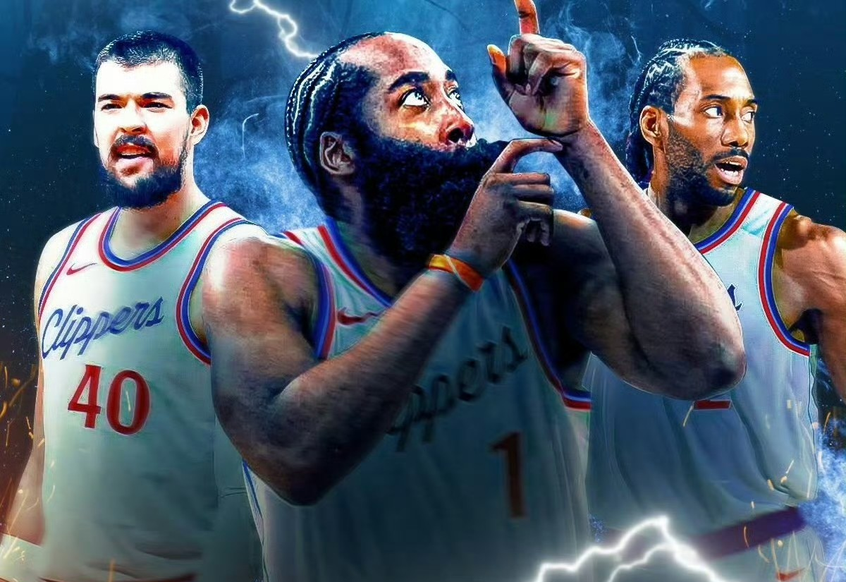 哈登意外战胜尤文图斯,战术调整引爆全场!赛场气氛高涨 哈登意外战胜尤文图斯,战术调整引爆全场!赛场气氛高涨